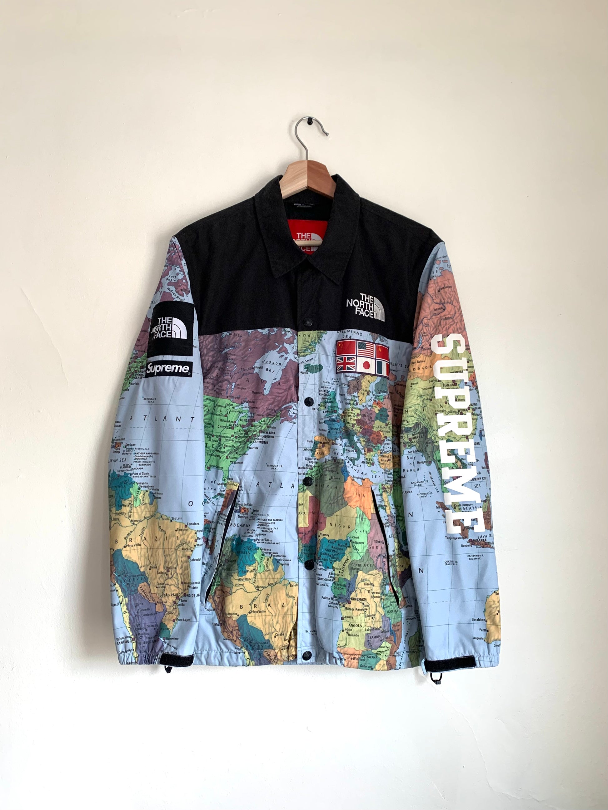 RUSHOLME - Supreme The North Face Atlas Expedition Coaches Jacket 
