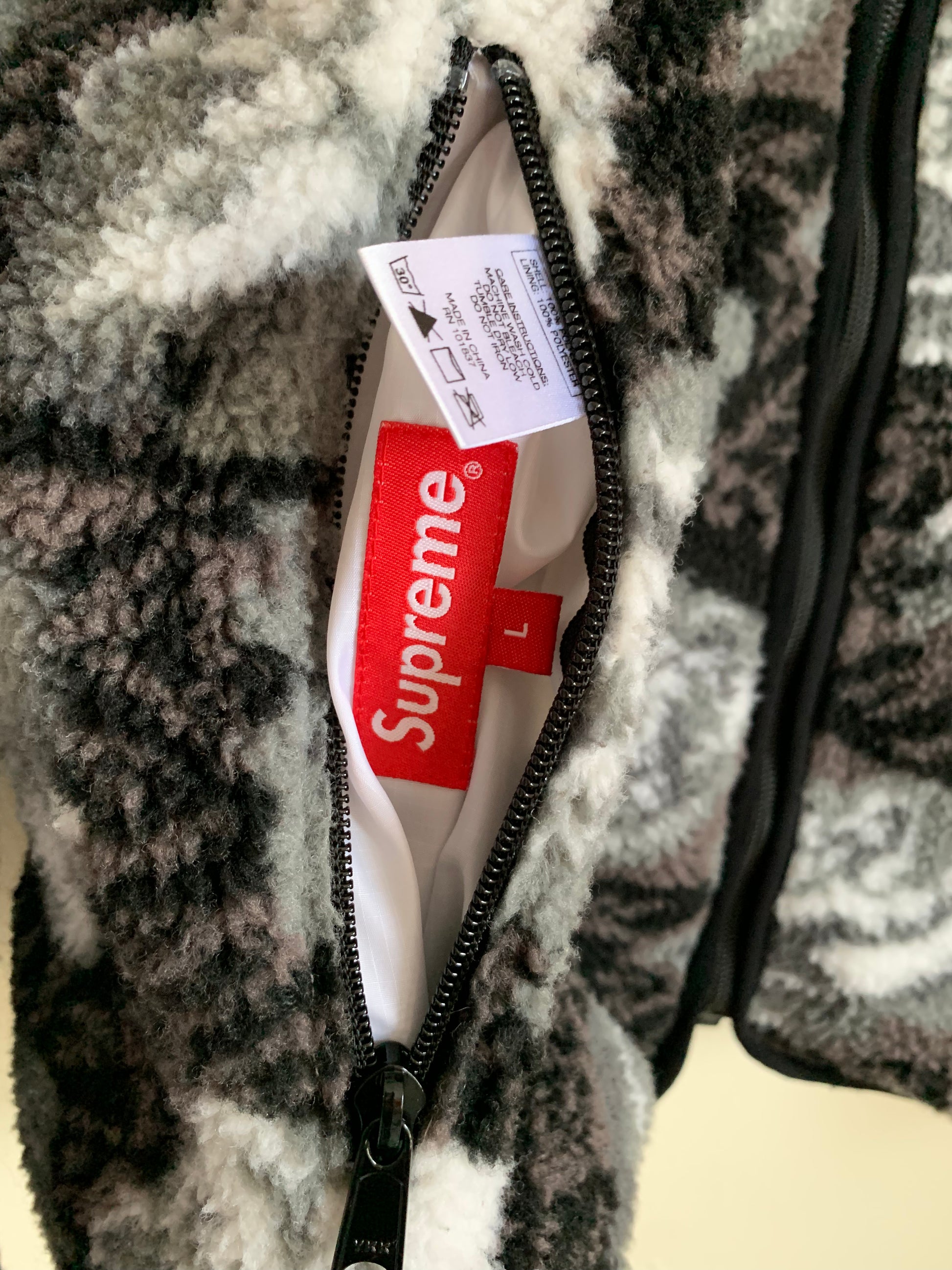 RUSHOLME - Supreme Roses Sherpa Reversible Fleece Jacket (FW16